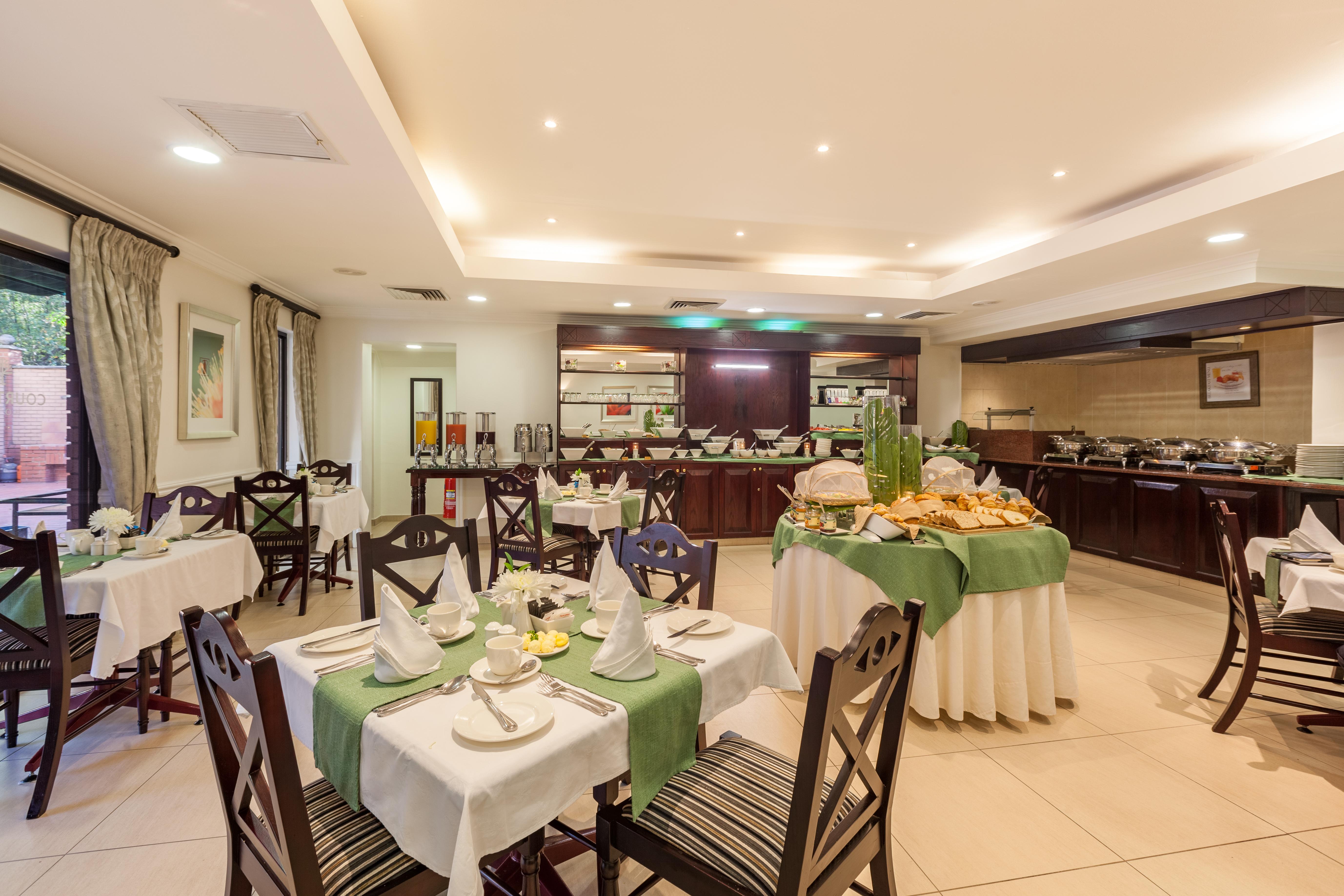 Courtyard Rosebank Hotel Joanesburgo