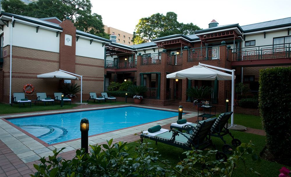 Courtyard Rosebank 4* Joanesburgo