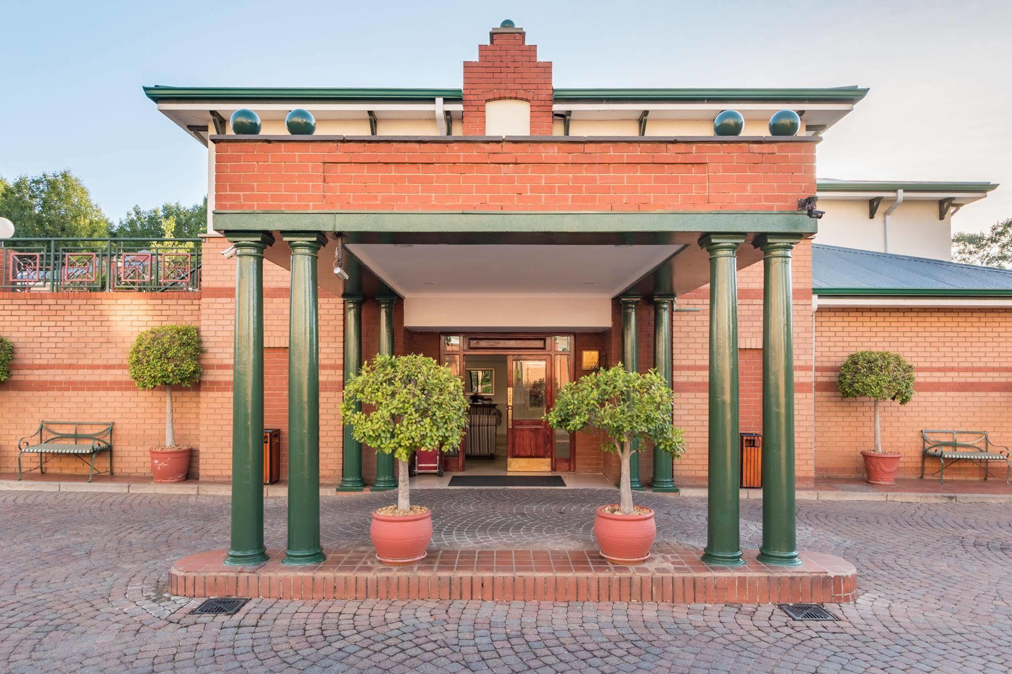 Courtyard Rosebank 4* Joanesburgo